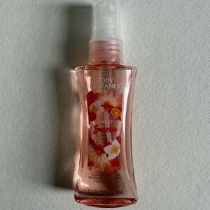 Body Fantasies Sweet Sunrise Fragrance Spray
